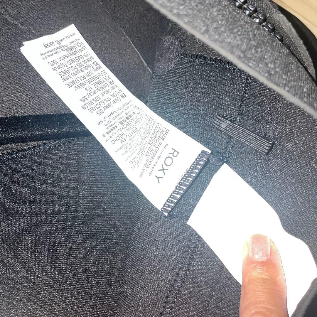 ロキシー　3×4㍉フルスーツ 新品ウェットスーツ　8号サイズ