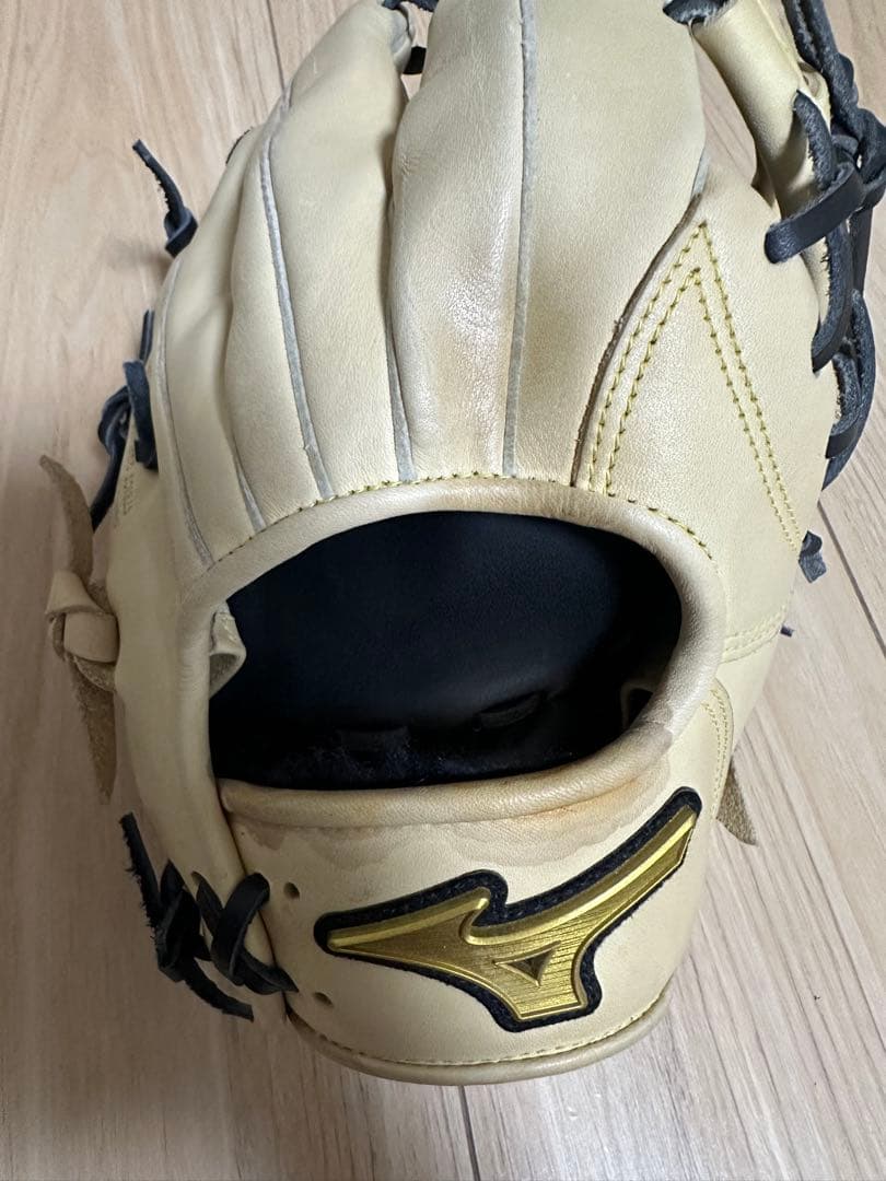 ミズノ 軟式グローブ アイボリー