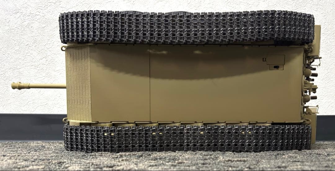 【完成品】アシェット『パンサー戦車をつくる』1/16スケール ドイツの傑作中戦車