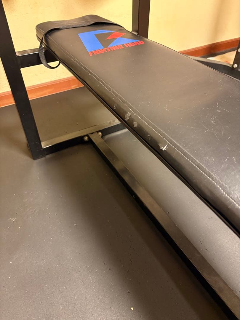 ファイティングロード　ベンチプレス