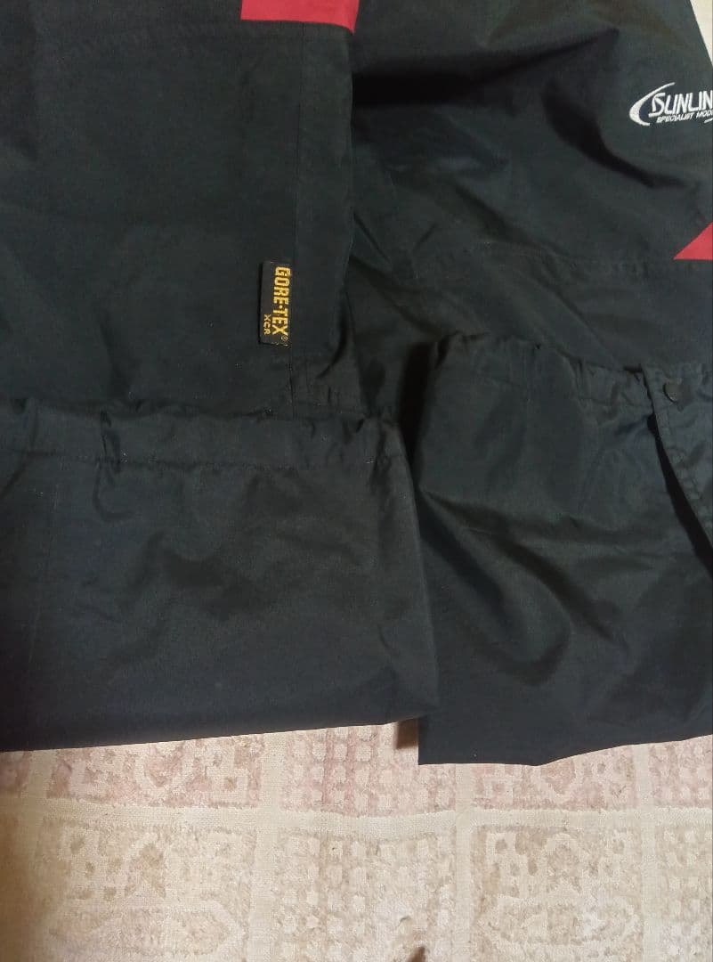 グラちゃんさん専用サンラインSTATUSゴアテックスレインスーツM