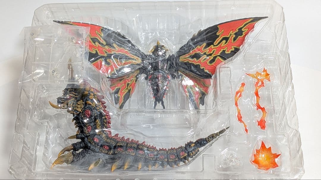 バトラ (成虫) & バトラ (幼虫)モンアツ Special Color