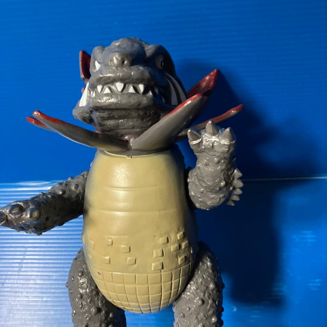 マ—ミット　ガボラソフビ