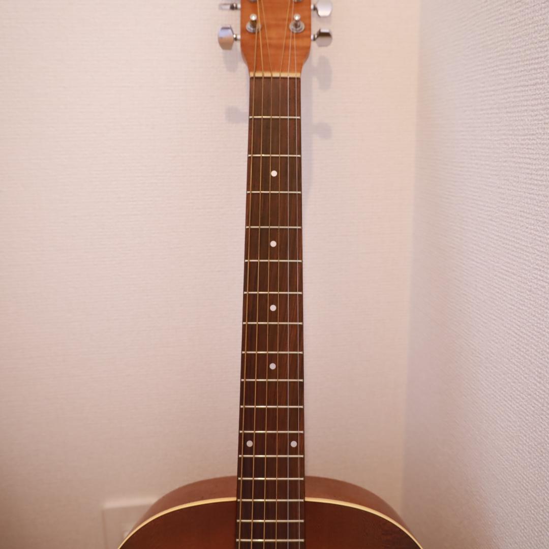 ●Art & Lutherie アコースティックギター ブラウン　ケース付き