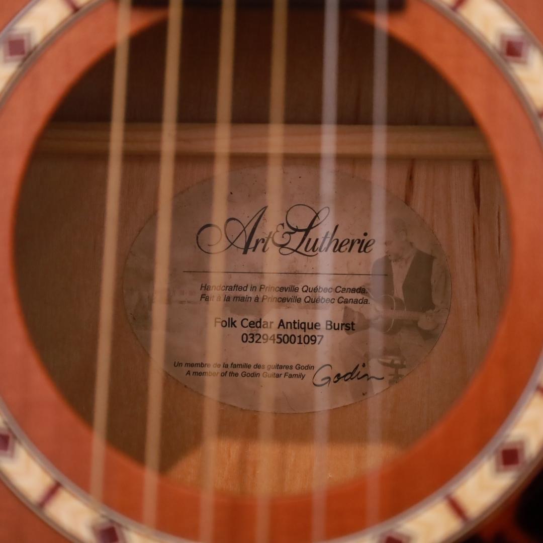 ●Art & Lutherie アコースティックギター ブラウン　ケース付き