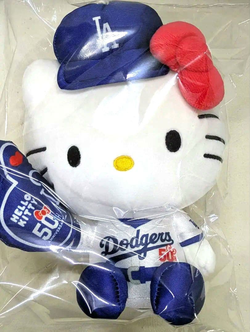 ハローキテイ　ドジャース　ぬいぐるみ