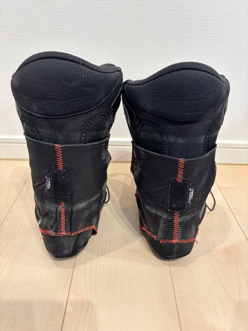 DEELUXE EMPIRE 28.5 インナー２つ付き