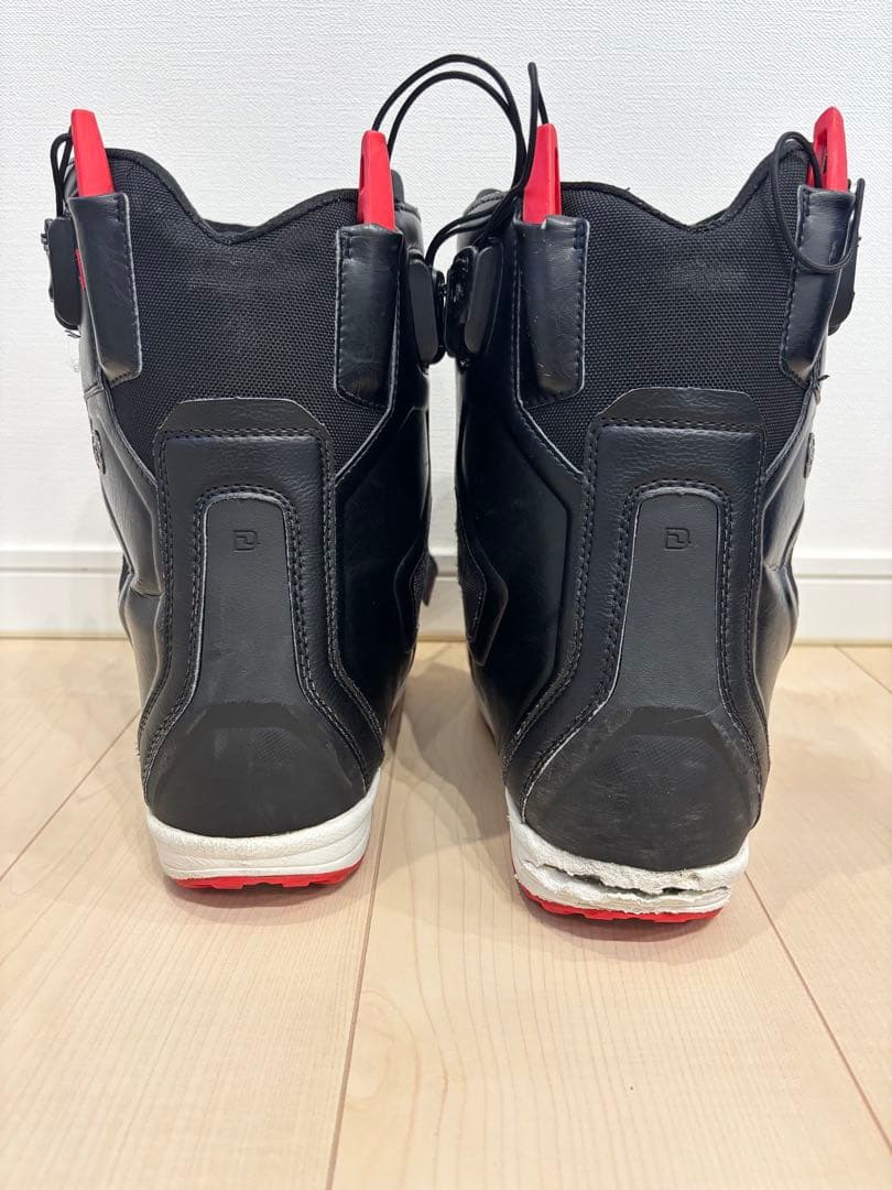 DEELUXE EMPIRE 28.5 インナー２つ付き