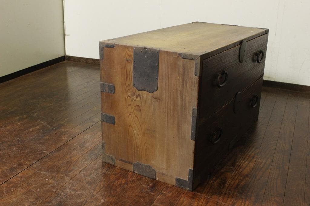 古い時代箪笥 前桐古家具/和家具/和骨董/店舗什器/ローボード/チェスト/収納