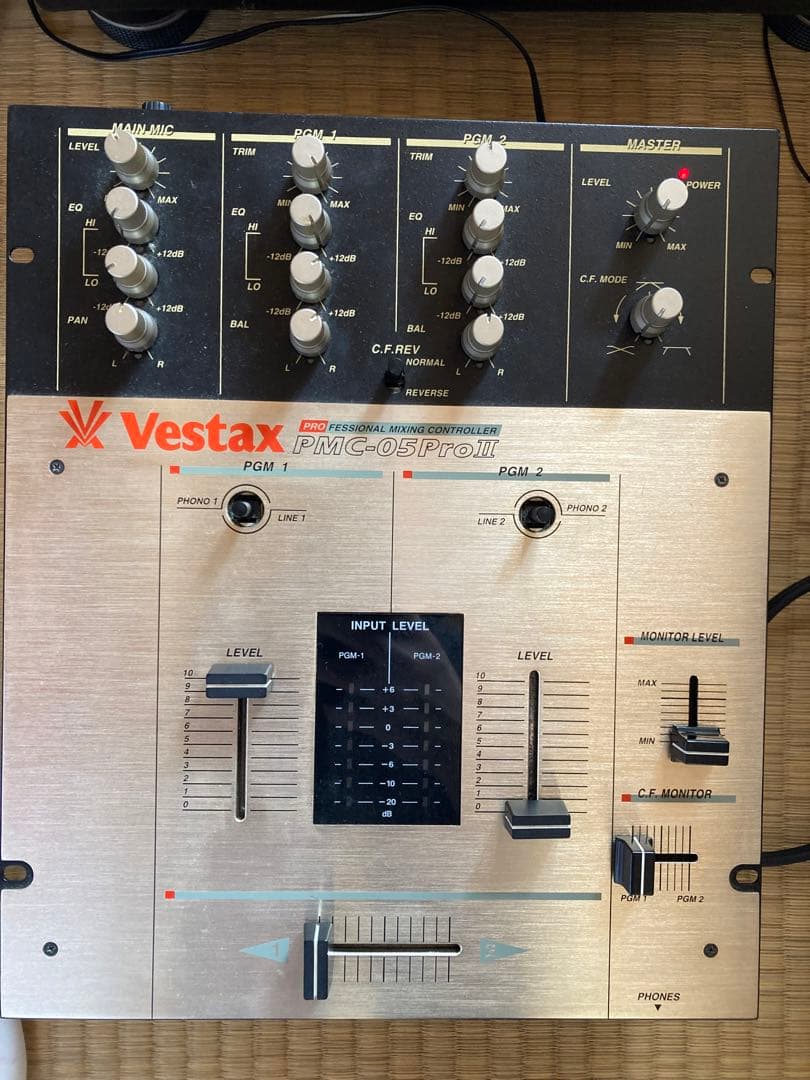 DJ機材 Technics SL-1200mk5 Vestax PMC-05Pro II