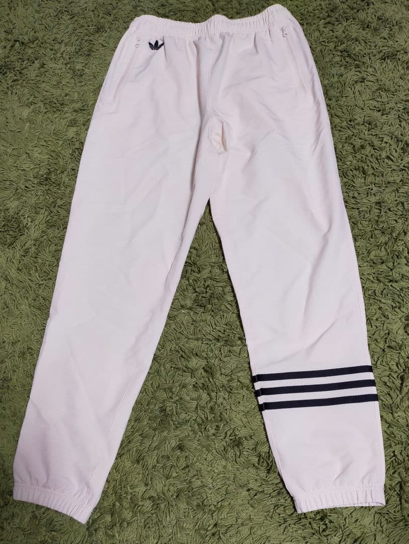 Мサイズ アディダスオリジナルス 上下セットアップ
