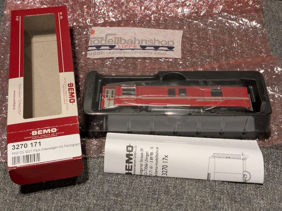 BEMO 3270171 RhB DS4221 レーティッシュ鉄道 電源荷物車