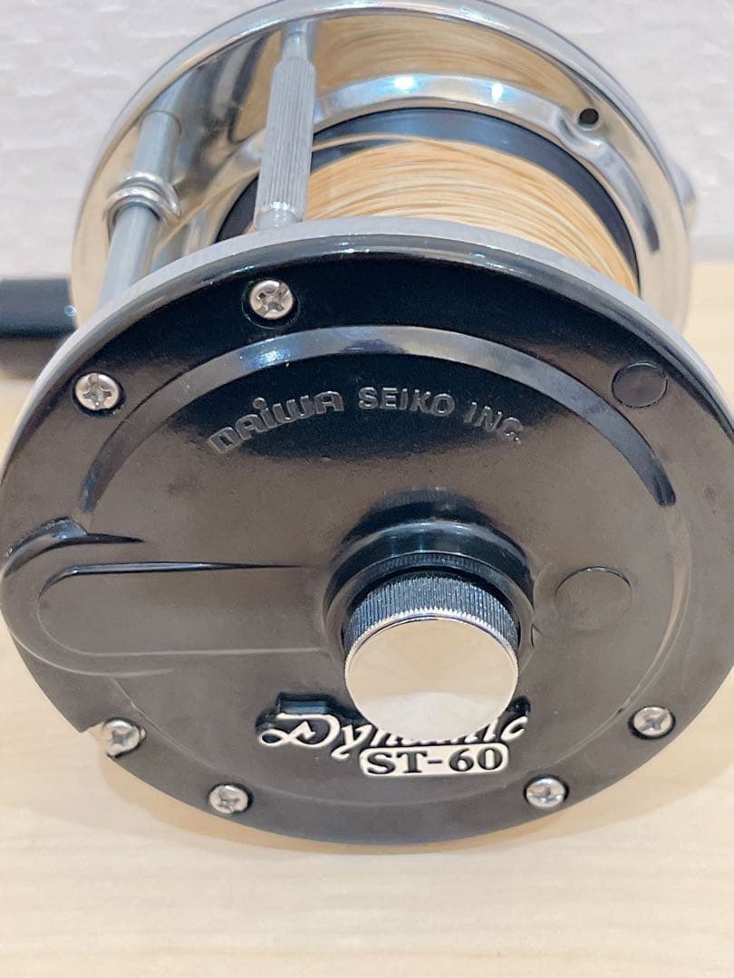 ダイワ　Dynamic ST-60 両軸リール