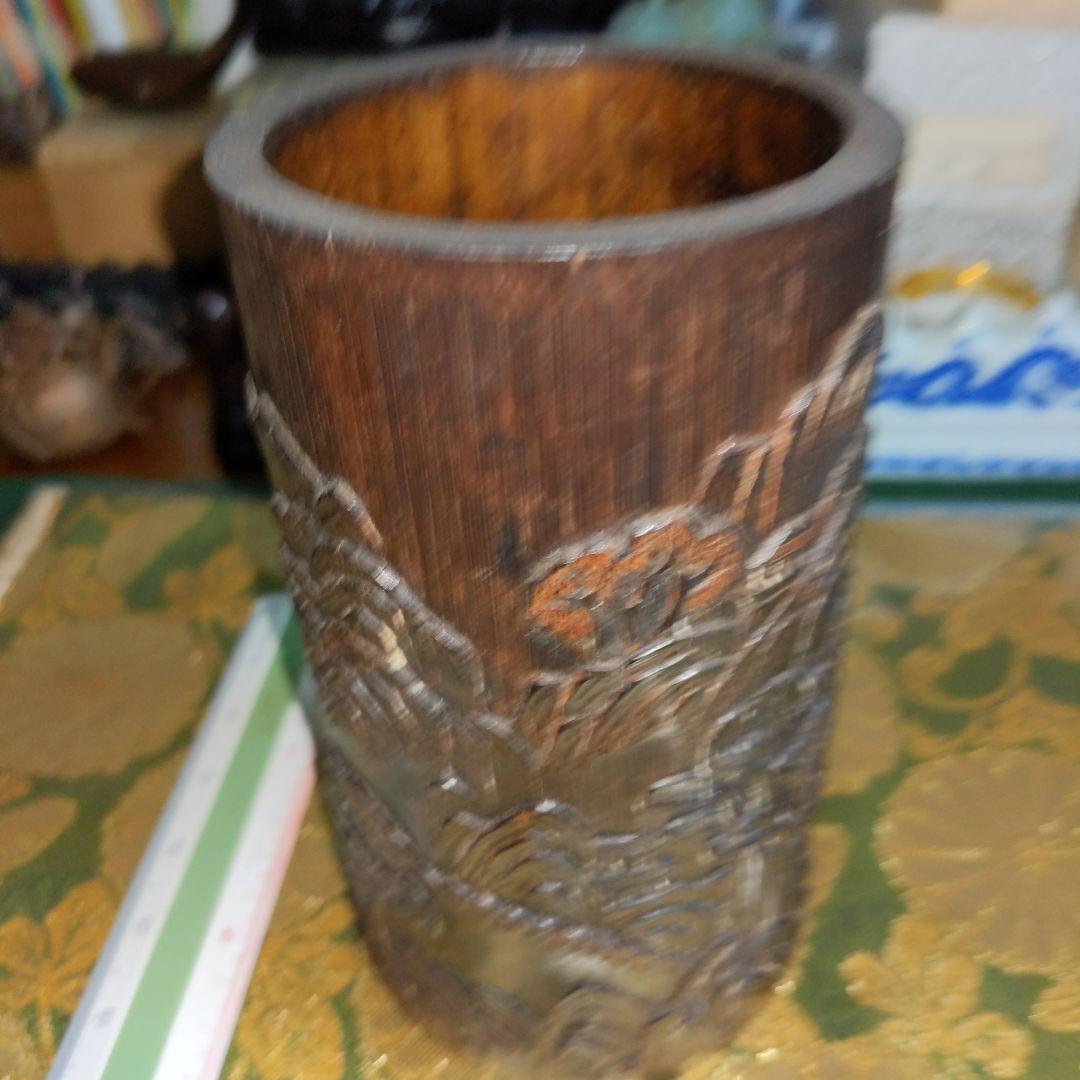 【最終価格】 中国骨董　彫刻筆筒　山水図　黒　時代品