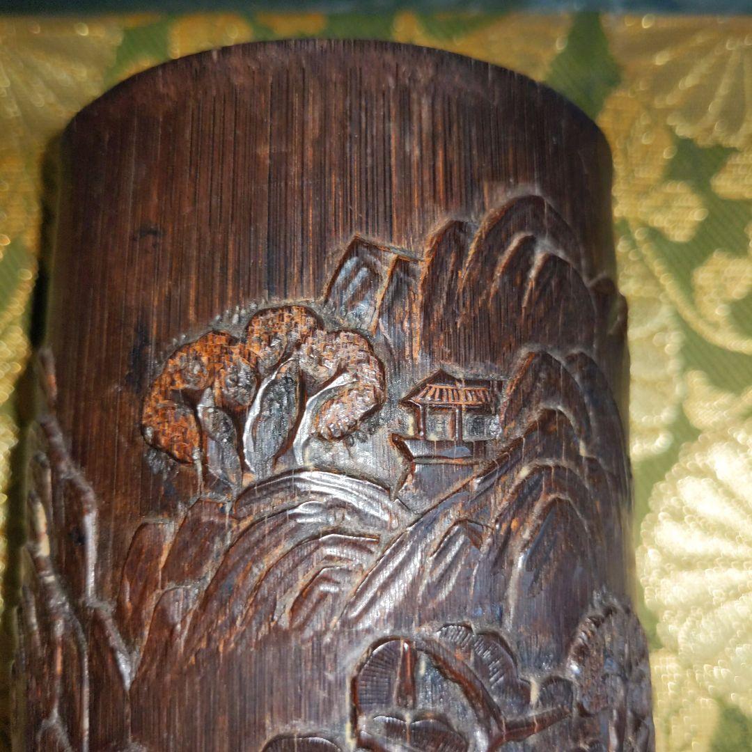 【最終価格】 中国骨董　彫刻筆筒　山水図　黒　時代品