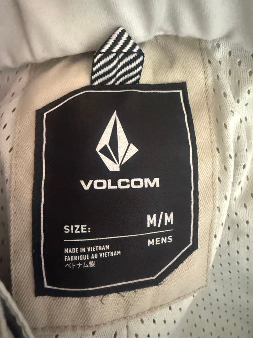 24-25 VOLCOM ボルコム スノーボード ウェア