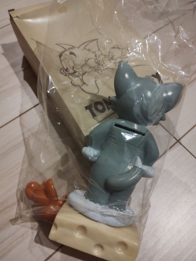 昭和レトロ　トム＆ジェリーソフビ 貯金箱 フィギュア①