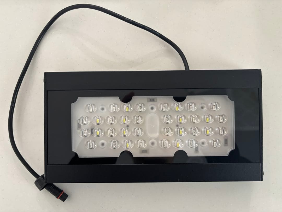 陸*奥様 ZOOX Optimus Reef Nano2 本体