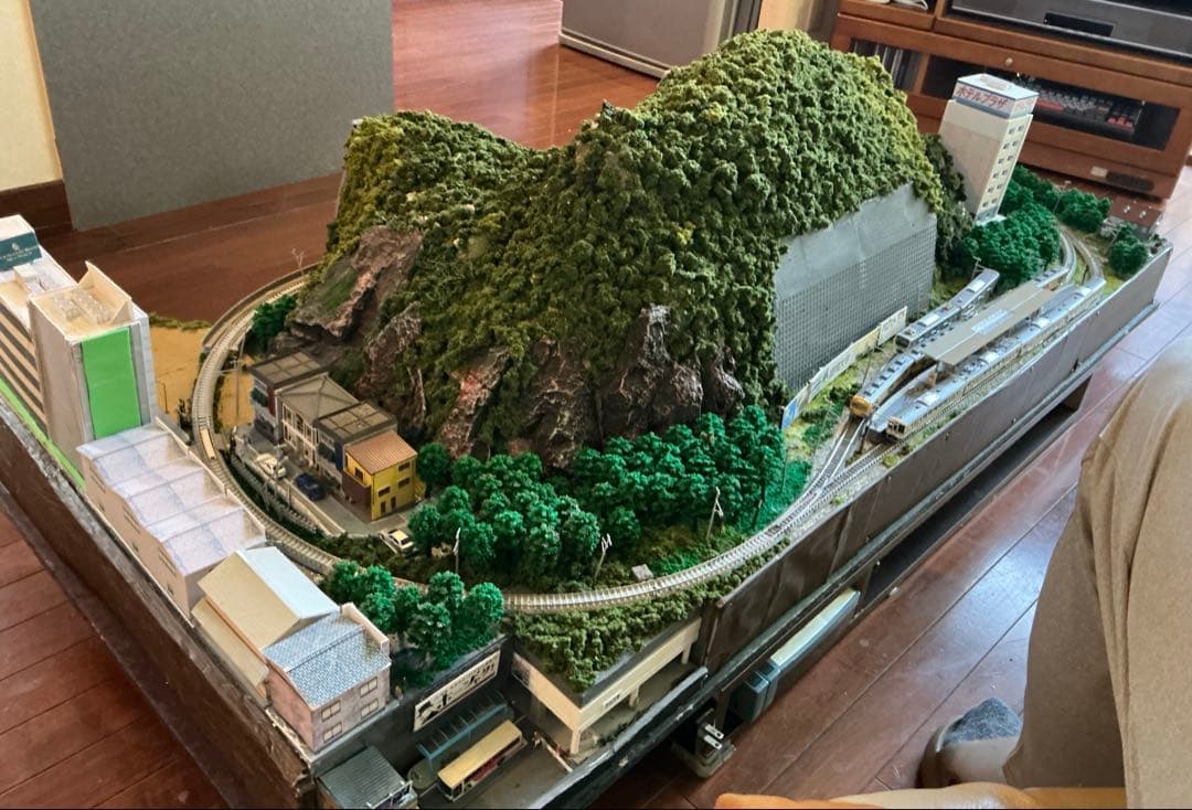 Nゲージ　西武秩父線風ジオラマ　(アクリルケース付)
