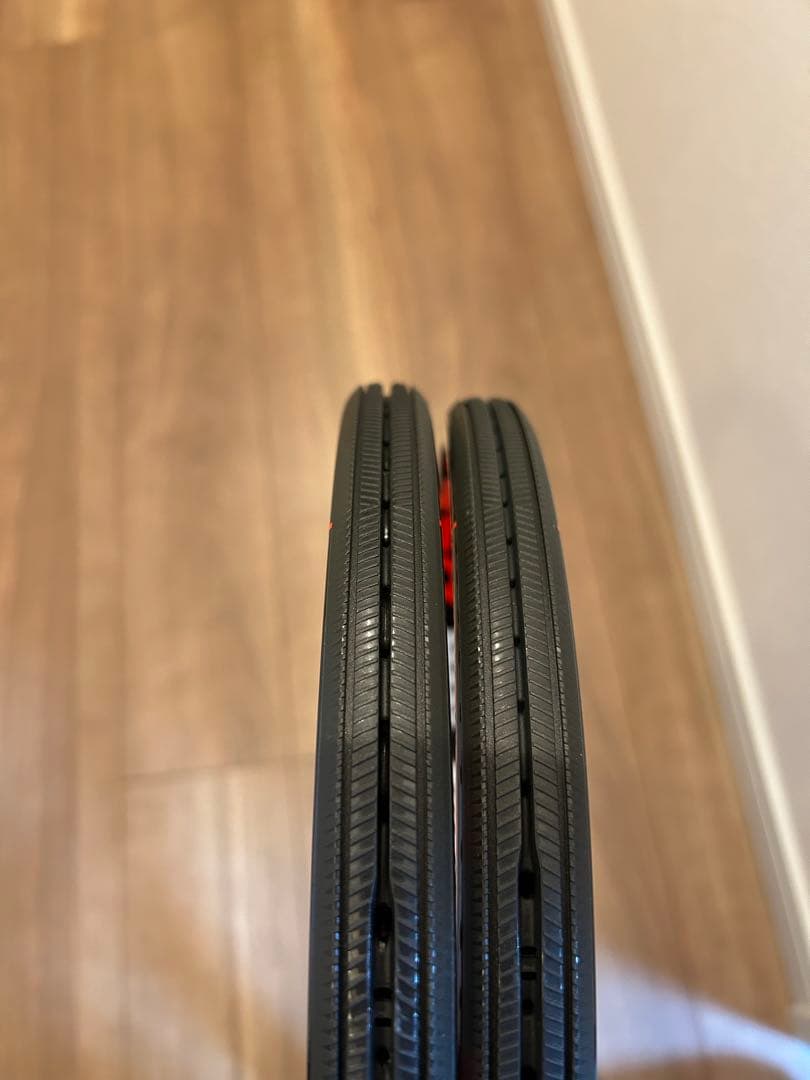 未使用品　バボラ　ピュアストライクVS G2 2本セット　BabolaT