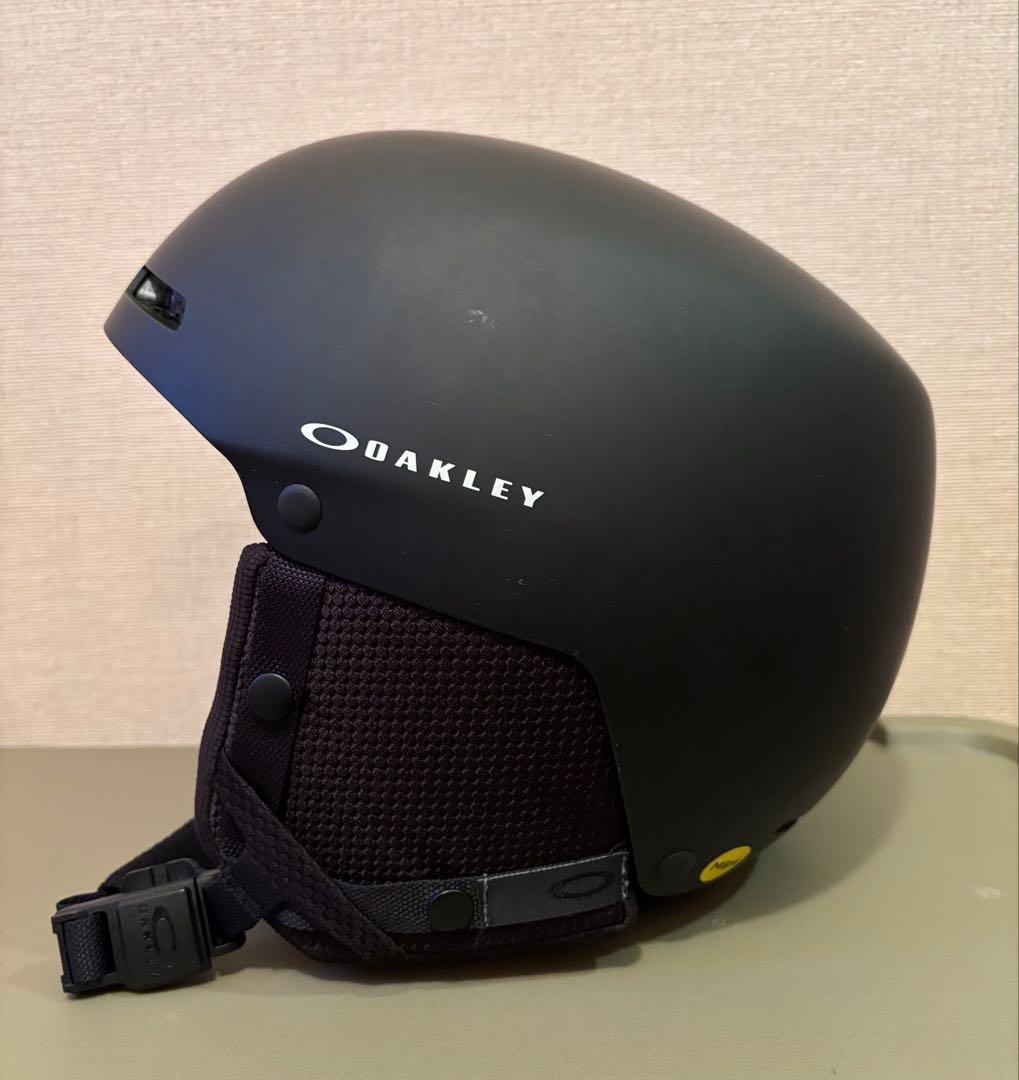 OAKLEY オークリー ヘルメット MOD1 PRO スキー スノーボード