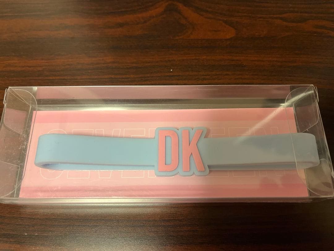 SEVENTEEN セブチ　DK ドギョム　ペンライトアクセサリー