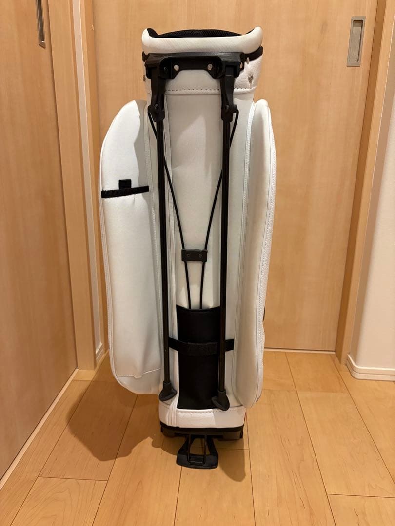 Callaway Rogue キャディバッグ ホワイト