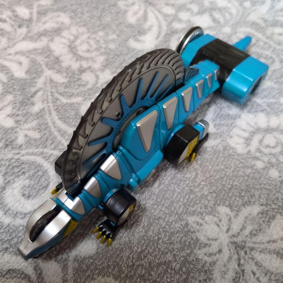 爆竜　爆竜戦隊　アバレンジャー　ロボット　ロボ　ゴジュウジャー　アンキロベイルス