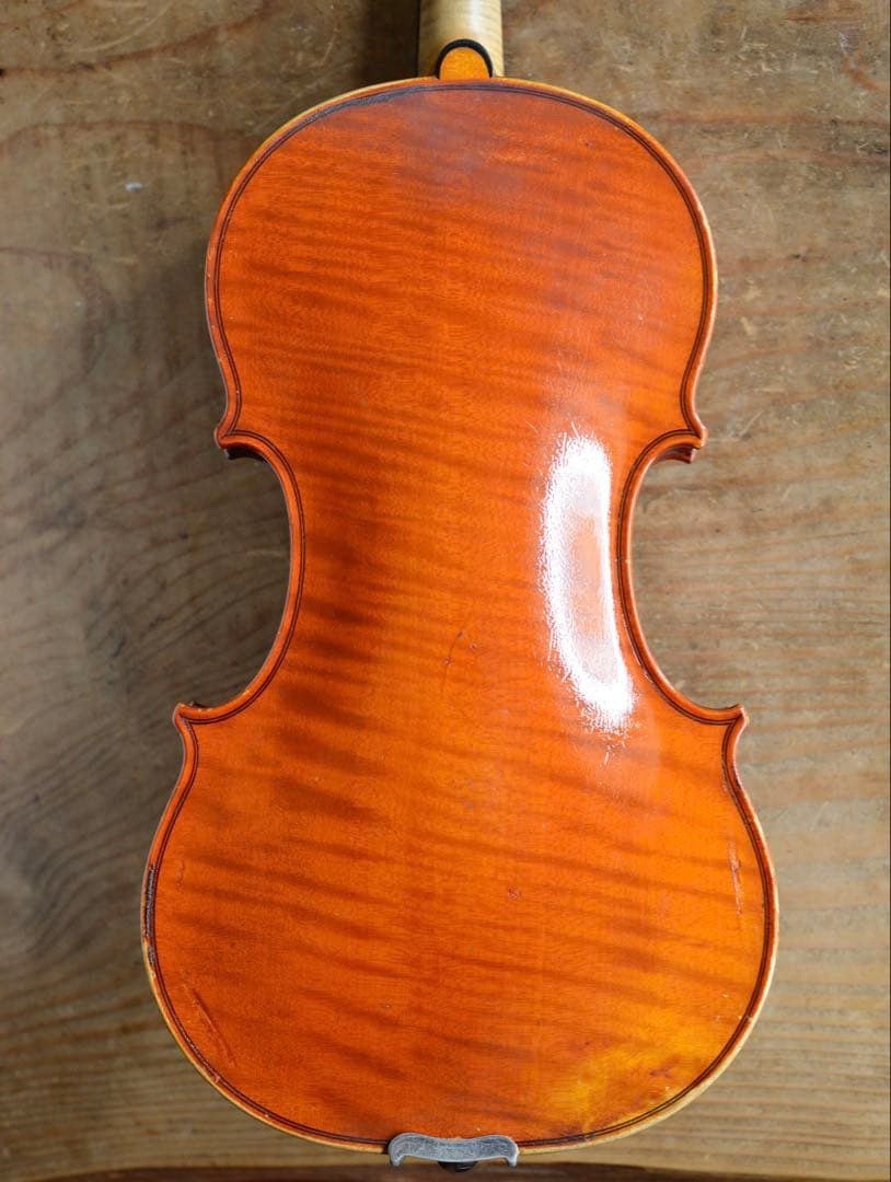 古いヴァイオリン　ラベル1910 プラハ