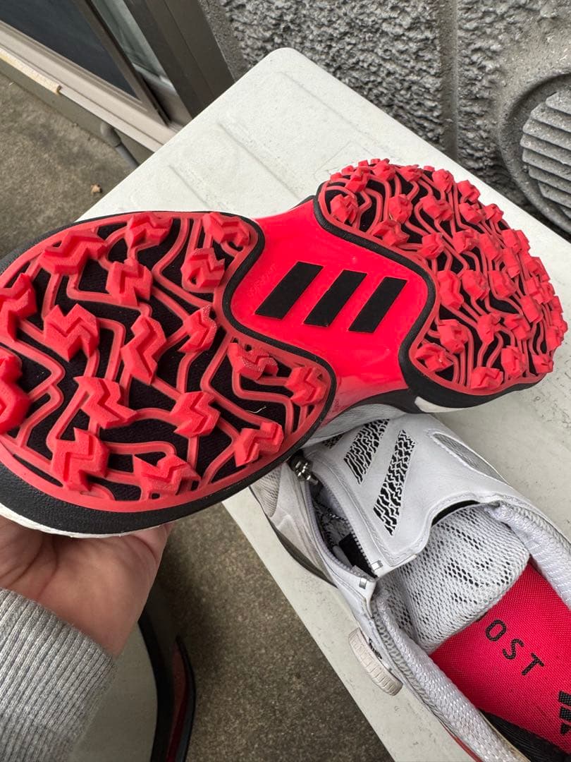 adidas BOOST ゴルフシューズ