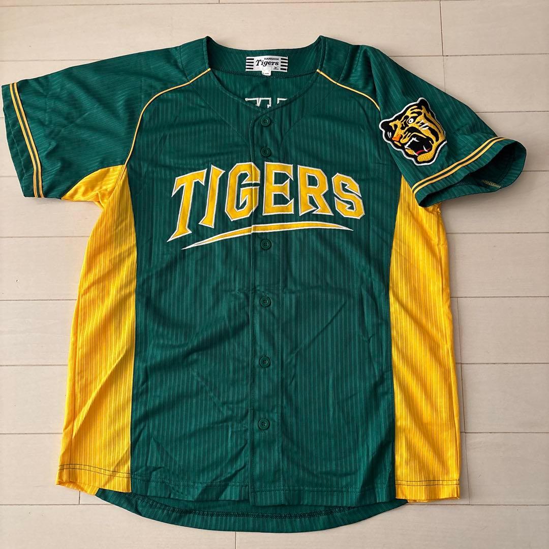 阪神タイガース　ウル虎の夏2016レプリカユニフォームＬ＆応援キャップ他セット