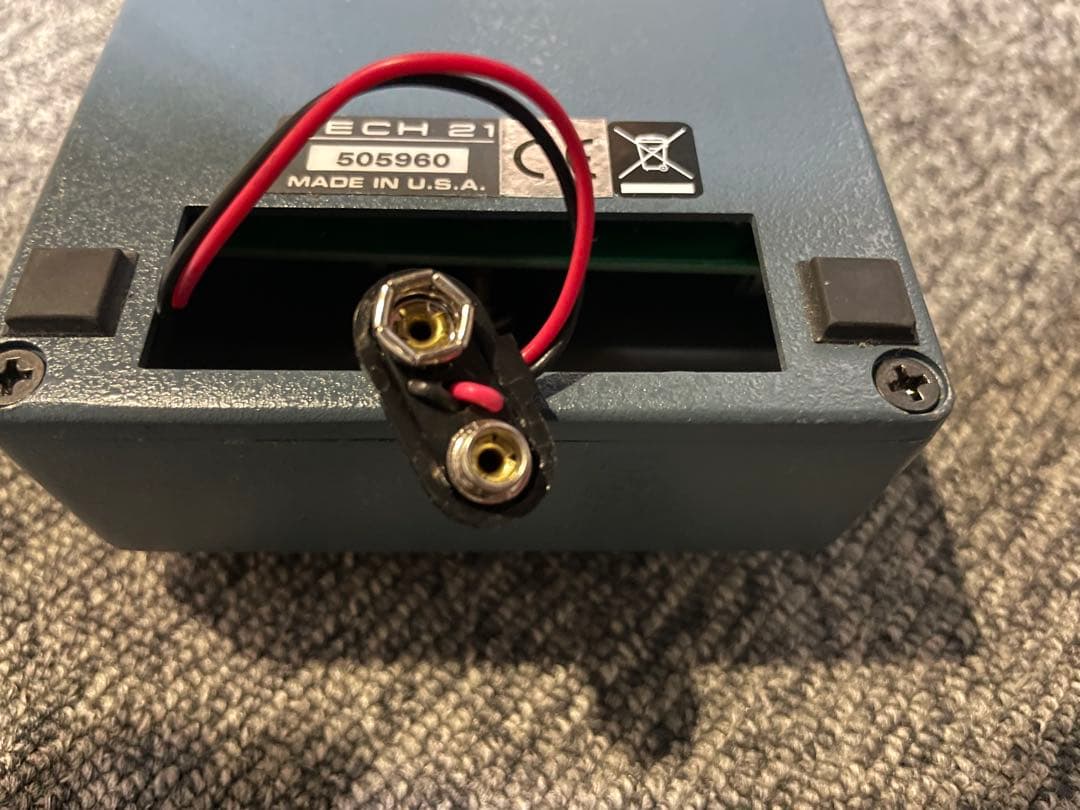 TECH21 Sansamp VT Bass アンプシミュレーター