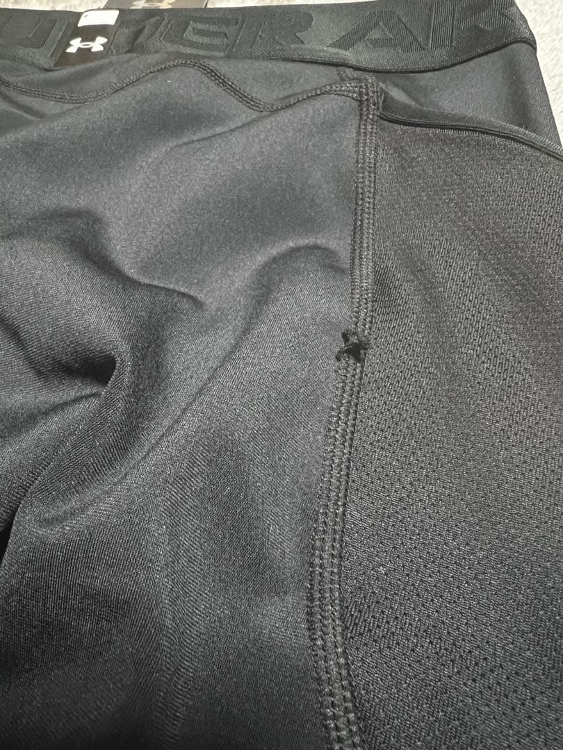 アンダーアーマー コールドギア コンプレッション タイツ　スポーツタイツ