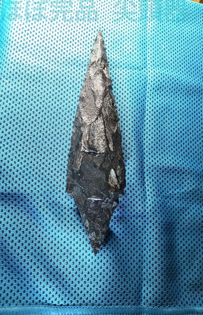 旧石器時代 尖頭器 石器 397 ほぼ完品　サヌカイト模写