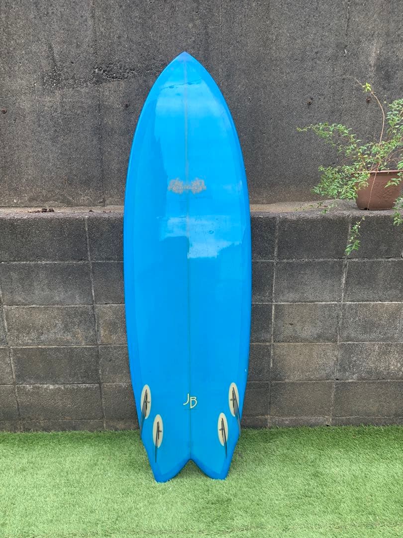 UShimbawa Surfboards 6’0 lokbox