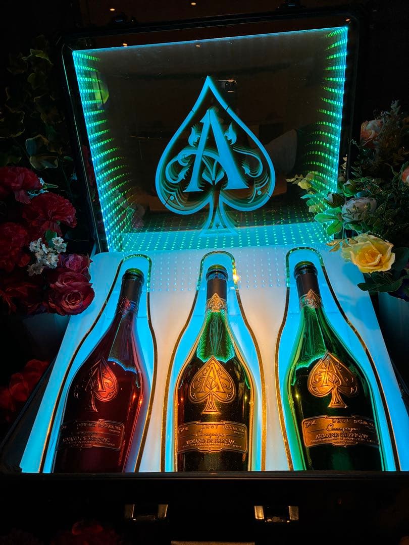 アルマンド信号機アタッシュケース　ロゼ、ゴールド、グリーン3本セット(空き瓶)