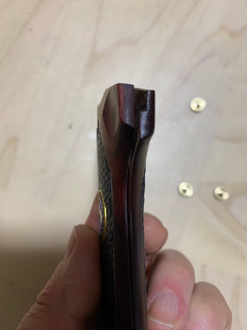 レア物　新品ベレッタ m9用サムライエッジ木製、革グリップ　メタリオン金属製