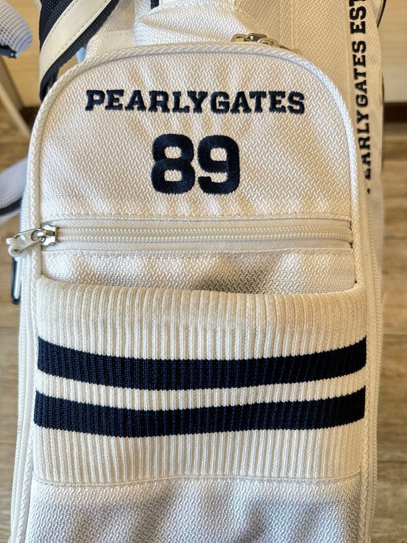 パーリーゲイツスタンドキャディバッグ　ホワイト　軽量