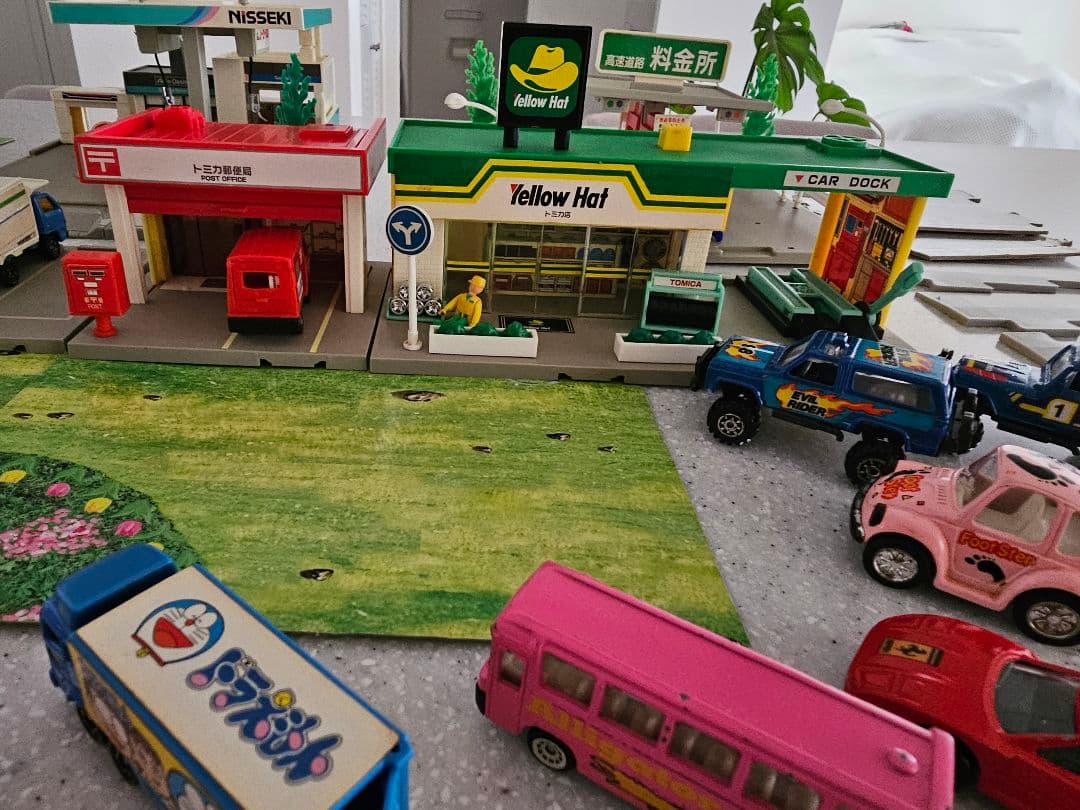 トミカタウン DX ひろがるまちセット+αとミニカー　廃盤　旧トミカ
