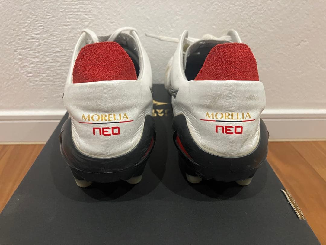 ミズノ モレリア ネオ 4Japan Morelia Neo 4Japan