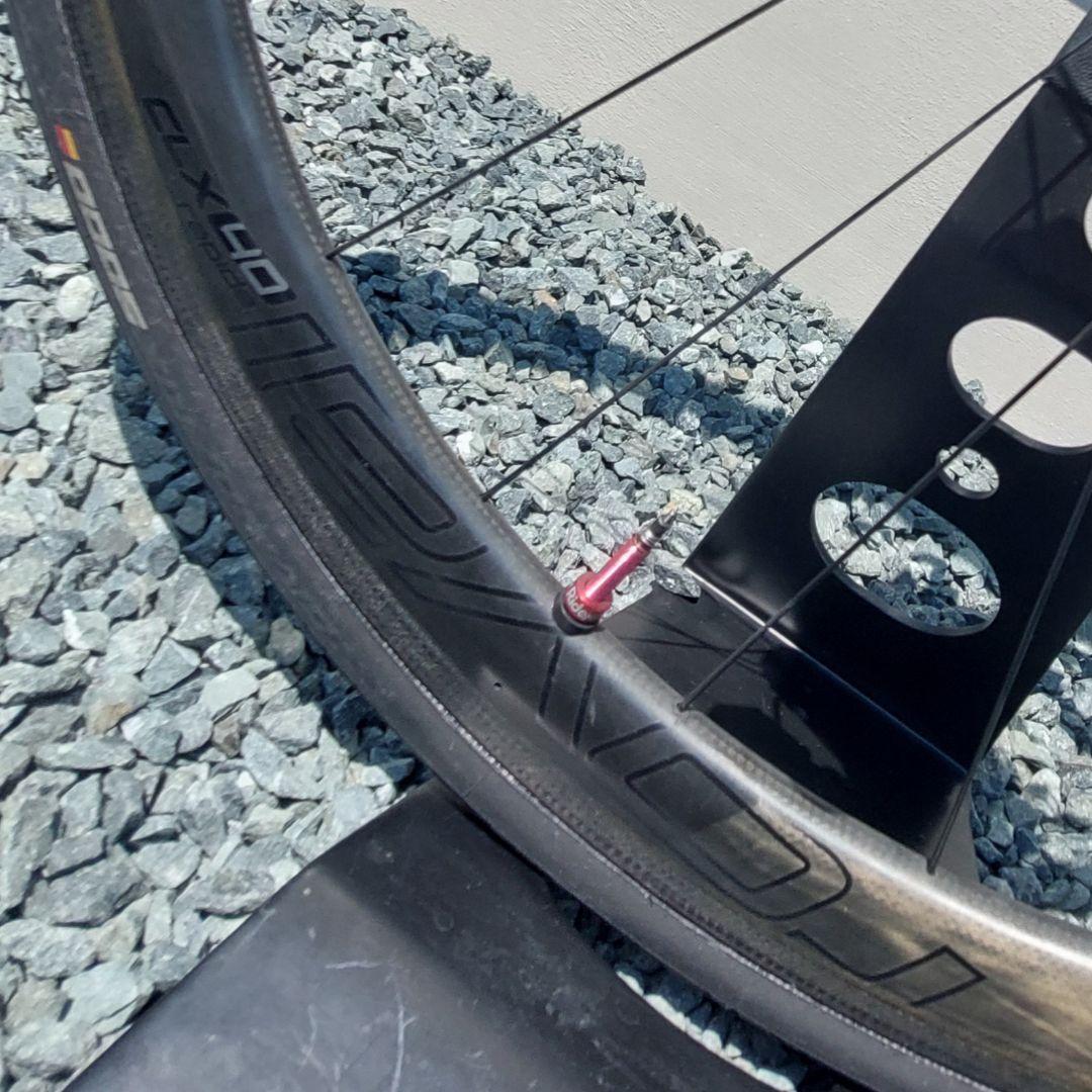 Roval rapide CLX40 カーボンホイール前後