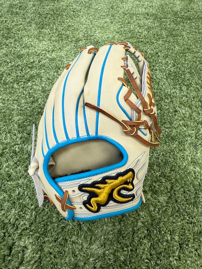 ✨超貴重モデル✨ ✨Ryu 軟式グローブ✨　内野手用
