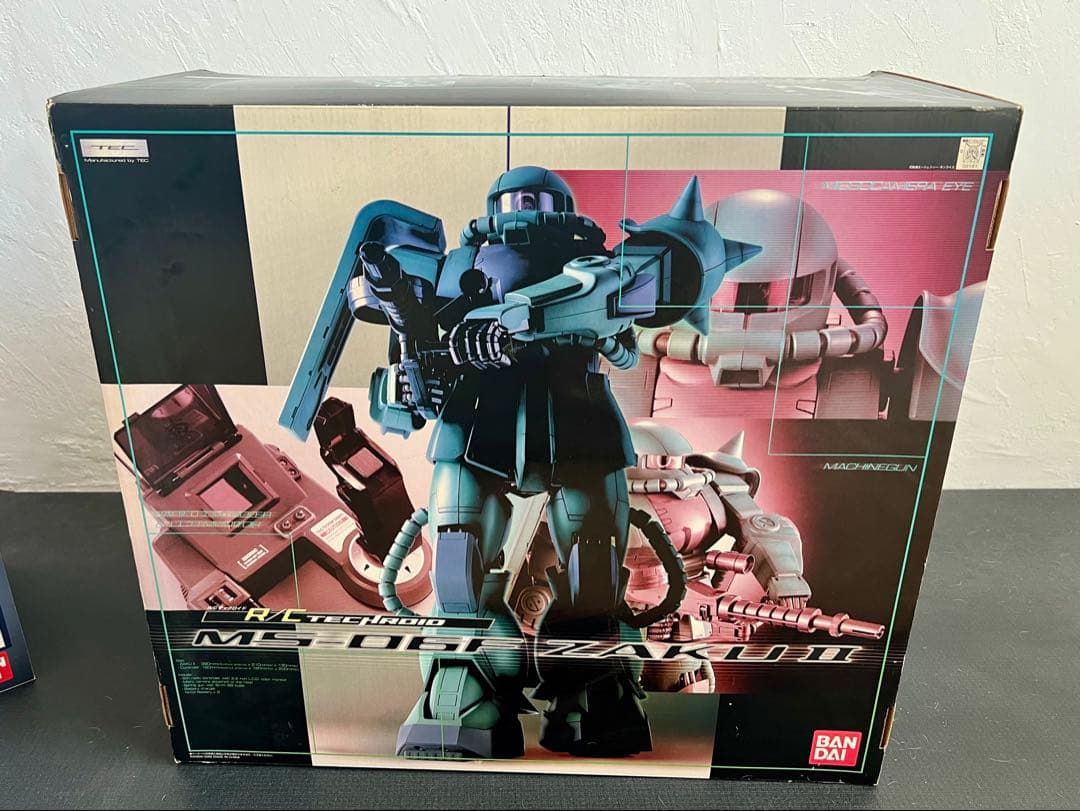 【未開封・未使用】BANDAI R/C テックロイド MS-06F ザク Ⅱ