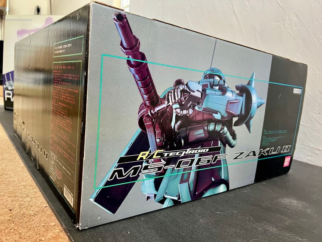 【未開封・未使用】BANDAI R/C テックロイド MS-06F ザク Ⅱ