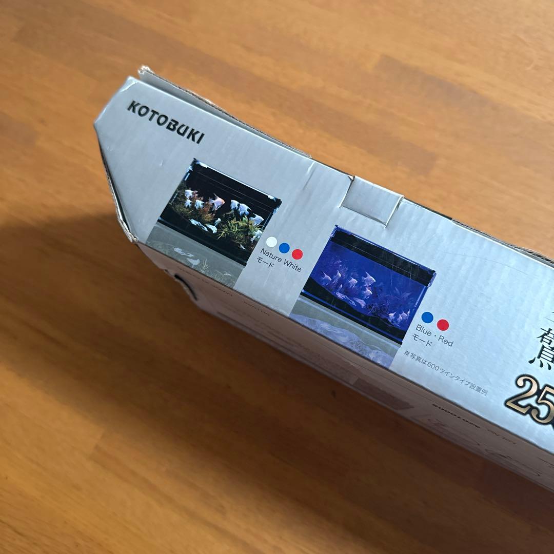 コトブキ工芸　FLAT LED 600 ツイン 2550lm