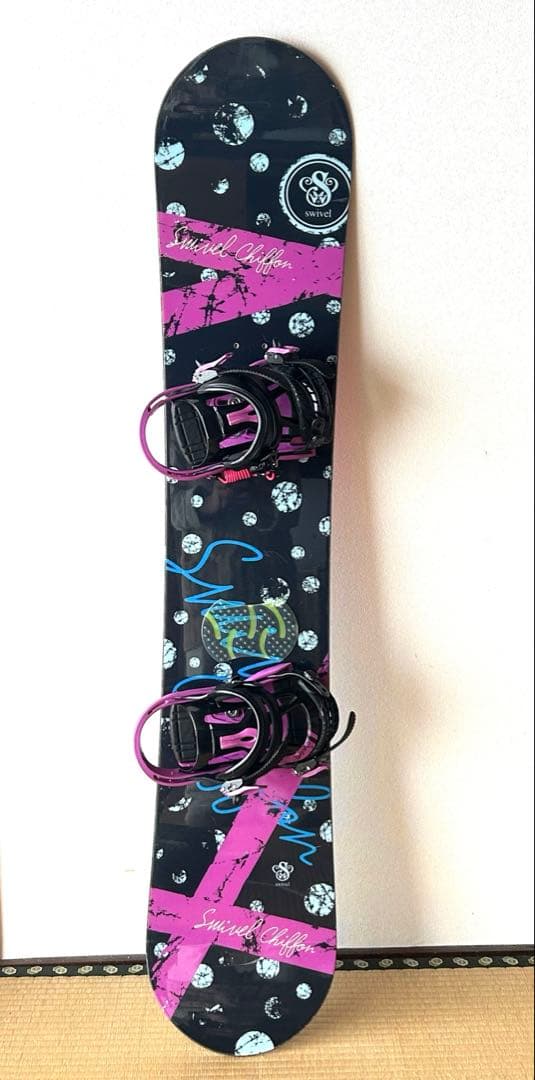 【swivel】スノーボード板（142cm）＋ビンディング（23-25cm）