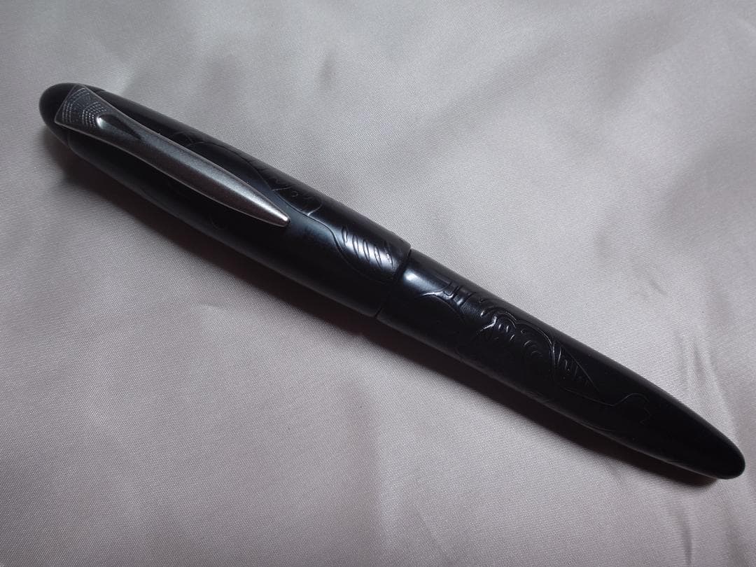 PLATINUM プラチナ万年筆 出雲 漆黒 竹林群虎図 F細字