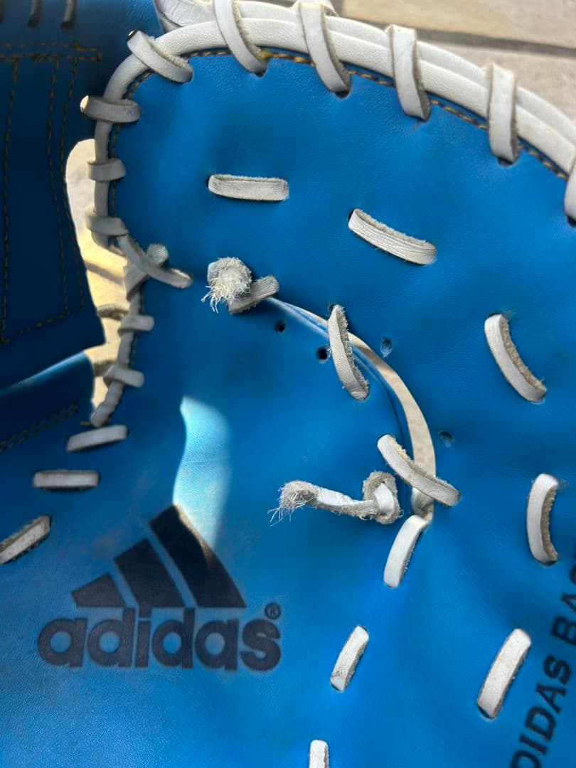 adidas 軟式グローブ X899 青