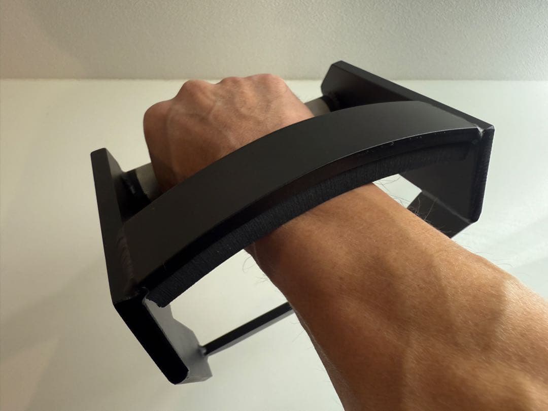 ここでしか買えない 手首で押す ケーブルサイドレイズアタッチメント