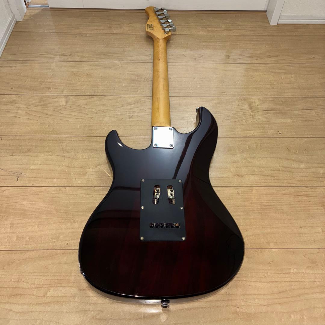 調整済み　いい音　Elioth S305 上位機種　ストラトキャスタータイプ